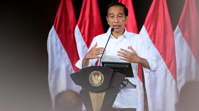 Presiden Jokowi saat memberikan pengarahan kepada KADIN Provinsi Se-Indonesia, di TMII, Jakarta Timur, Selasa (23/08/2022)