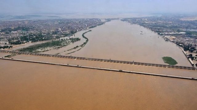 Citra satelit menunjukkan banjir parah di Pakistan menyebabkan beberapa bagian Provinsi Sindh menjadi danau seluas 100 kilometer persegi