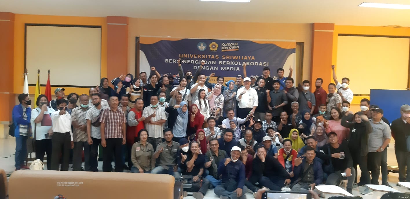 Universitas Sriwijaya menggelar silaturahmi dengan wartawan pendidikan Palembang