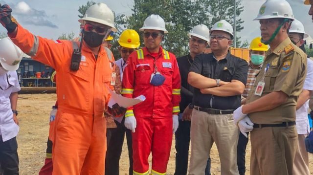 SKK Migas bersama KKKS PetroChina International Jabung Ltd menerima Wakil Menteri Tenaga Kerja RI Afriansyah Noor di area NEB#9 dan area WBD-7 di Kabupaten Tanjung Jabung Barat, Provinsi Jambi