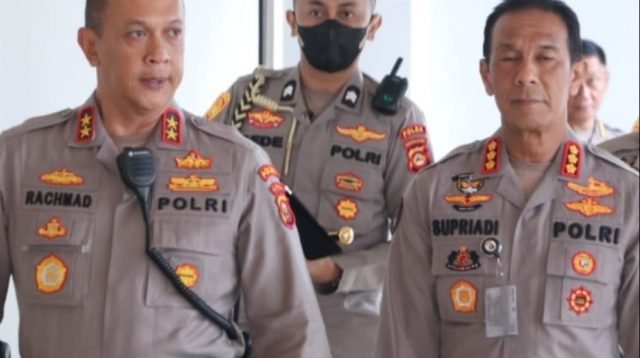 Kapolda Sumsel, Irjen Pol A Rachmad Wibowo SIK dan Kabid Humas, Kombes Pol Drs Supriadi MM