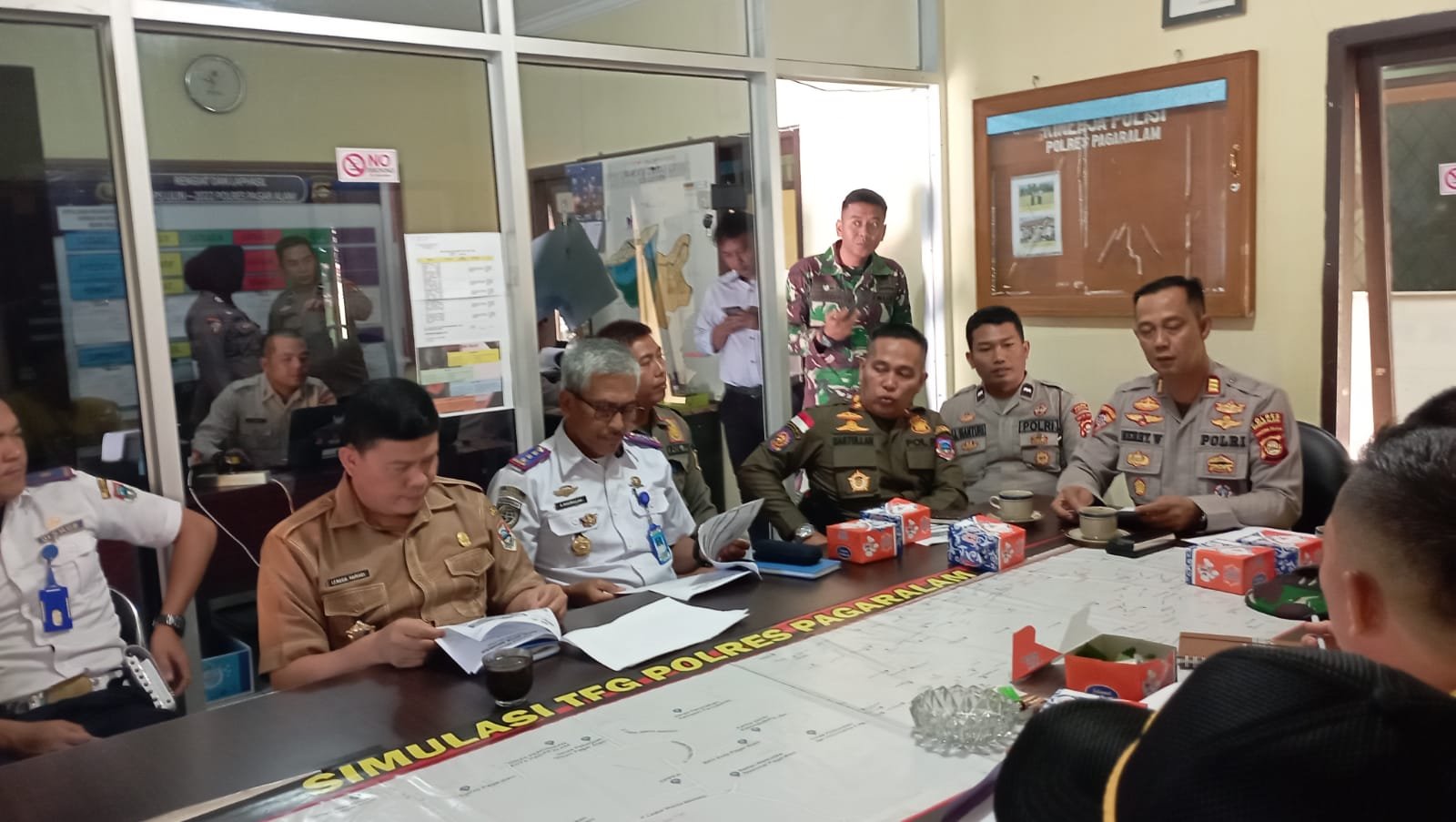 Rapat persiapan Kejurda Besemah Road Race, Senin (16/1/2023) di ruang rapat Kantor Bagian Operasi Polres Pagaralam
