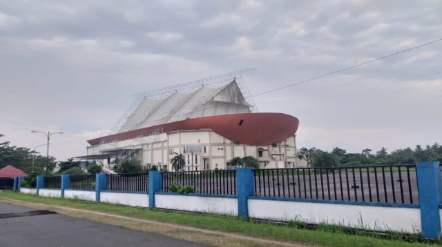 Gedung Olahraga (GOR) Perahu Kajang berlokasi di Kelurahan Tanjung Rancing Kecamatan Kayuagung