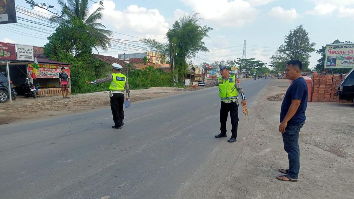 Tragedi di Jalan Tanjung Api-Api, Ayah dan Anak Tewas Tergilas Truk Molen